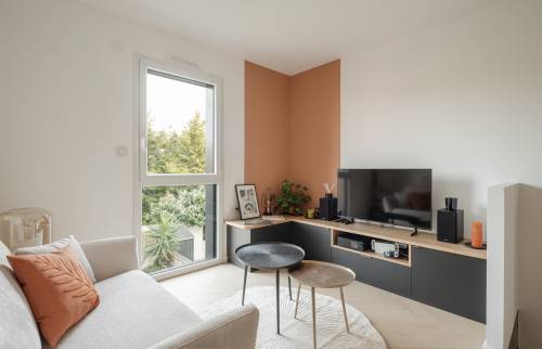 Surélévation à Vertou (44120) : un nouvel espace de vie en ossature bois - espace repos