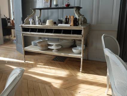 Rénovation complète des parquets dans un château des Monts du Beaujolais (69) à proximité de Lyon