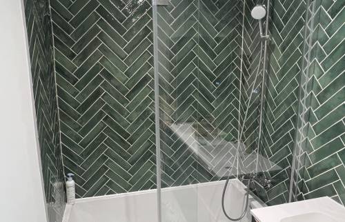 salle de bain vichy baignoire