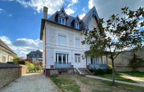 La façade arrière de la maison