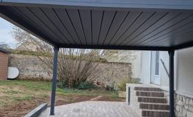 Création terrasse avec pergola bioclimatique aluminium