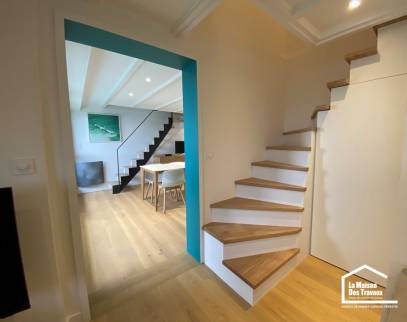 Escalier 2 quarts tournant à droite