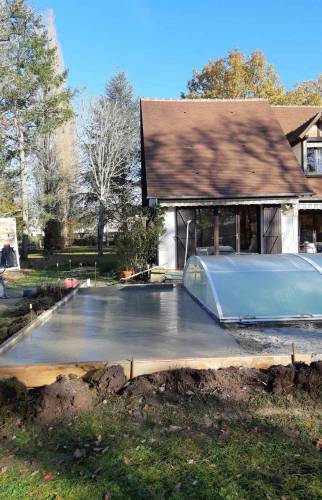 Dalle béton piscine