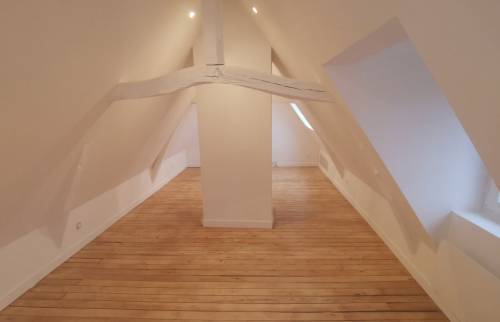 Rénové et isolé pour ces combles d'un corps de ferme 