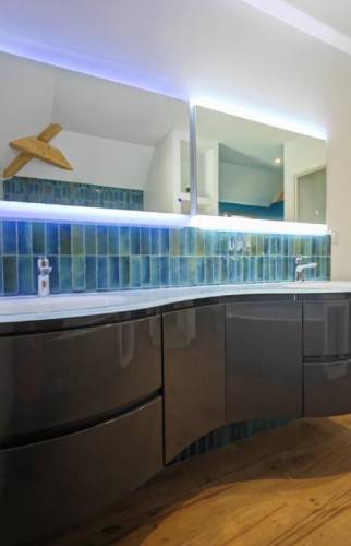 Création de salle de bain dans une extension pour en faire une suite parentale à Morestel