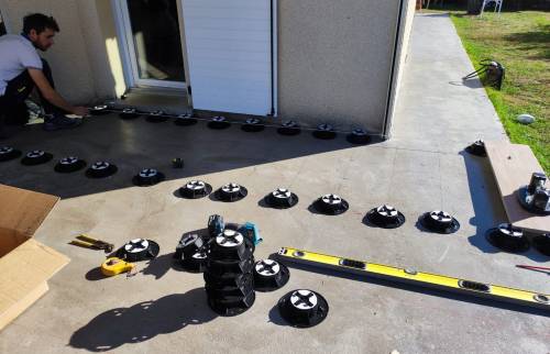 Terrasse sur plots Saint-Etienne-le-Molard