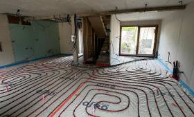 Installation d’un plancher chauffant dans une maison située à Motte Servolex