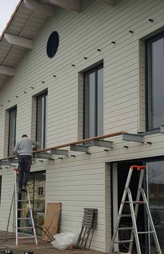 balcon en cours de montage