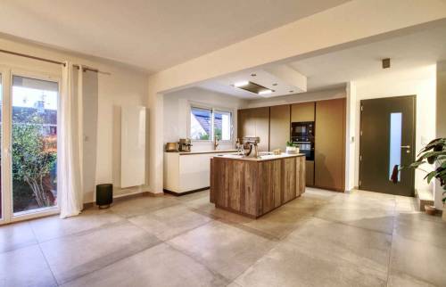 Carrelage grand format pour agrandir l'espace?