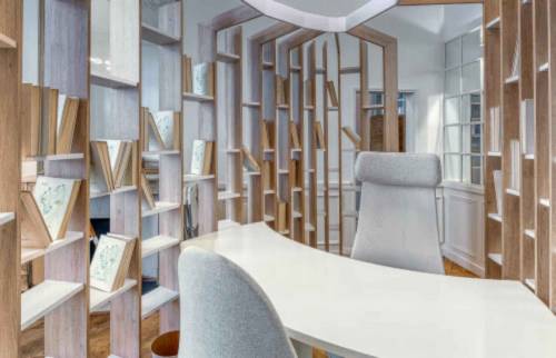 Créer une alcove de travail dans un appartement à Paris étoile