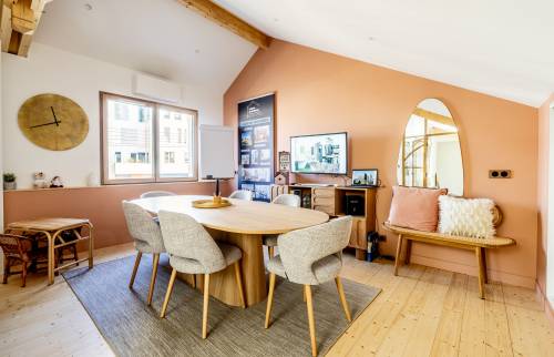 Surélévation de 47 m² de l'agence La Maison des Travaux Vertou