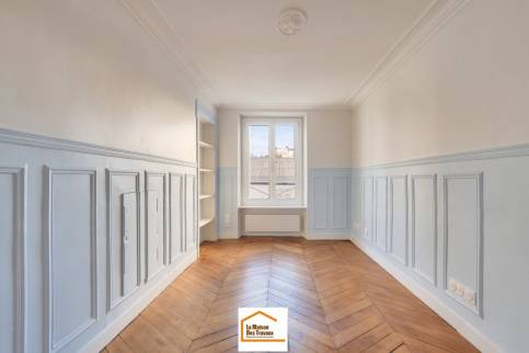 Asnieres-sur-Seine_92600_05_chambre-avec-boiseries