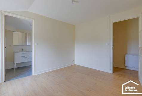 Saint Didier au Mont d'Or (69370) : Rénovation et isolation d'un appartement destiné à la location