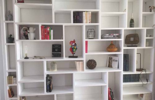 Mur décoratif bibliothèque sur mesure