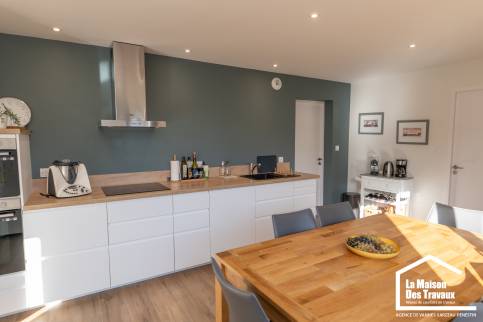 Rénovation maison cuisine intégrée Vannes