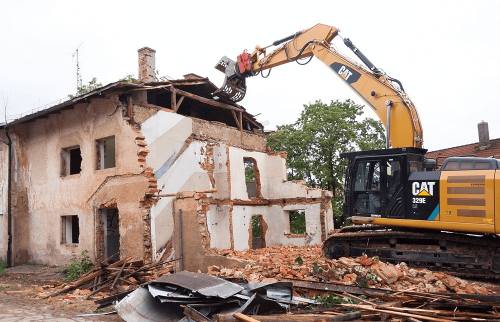 Travaux de démolition d’une maison