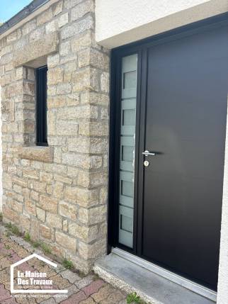 detail facade pierre maison vannes