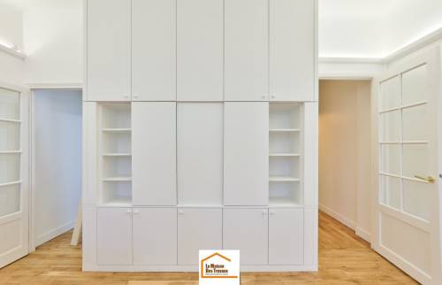 meuble TV sur mesure à Levallois