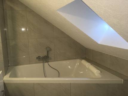 Aménagement salle de bain sous combles Cusset