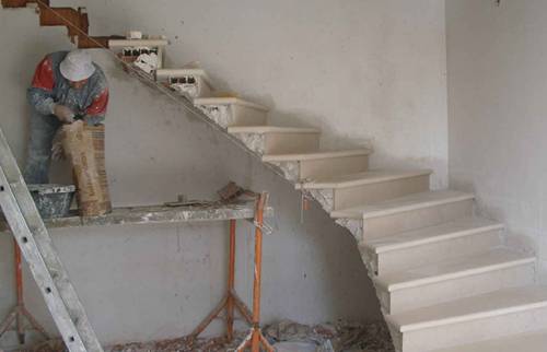 Avant / après réalisation d'un escalier