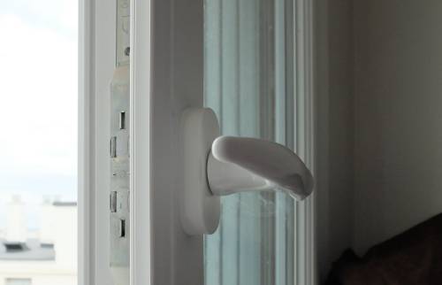 Rénovation des menuiseries extérieures en PVC Blanc, appartement Lyon 9°