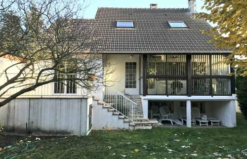 Nouvelle vue maison sous sol ouvert