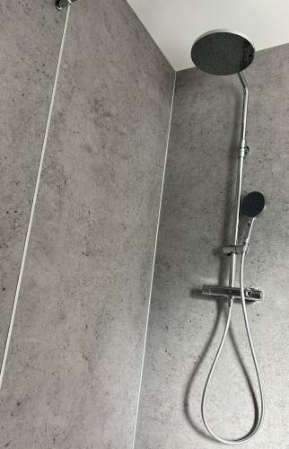 zoom pomme de douche douche design rénovation salle de bain