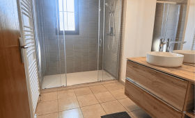 Rénovation complète d’une salle de bain à La Montagne après