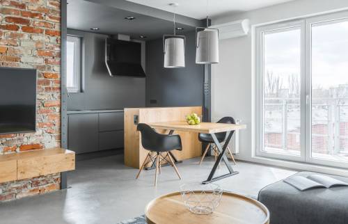 Salon ouvert sur la cuisine