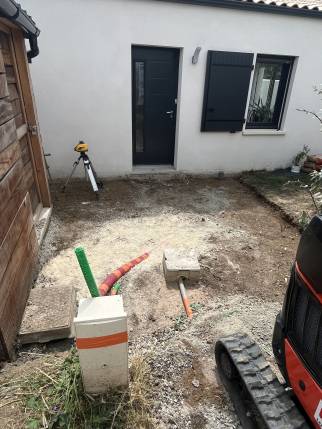 Construction d'une cour