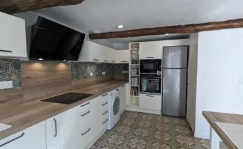  Aménagement de cuisine moderne dans un ancien corps de ferme - La Bernerie en Retz 44760