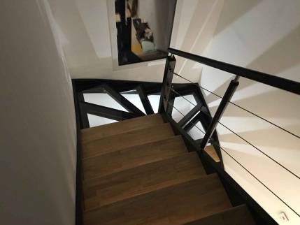 Escalier 2/4 tournant