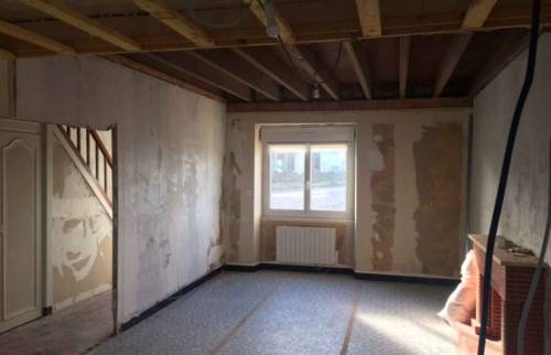 Salon pendant les travaux de rénovation de maison Nantes 44