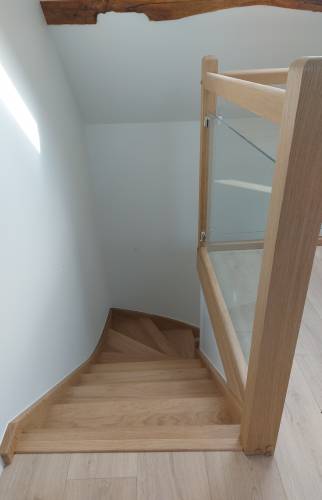 Escalier chêne quart tournant