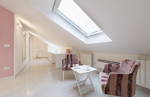 Fenêtre de toit et espace dressing combles aménagés