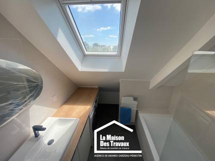 réation d'une salle de bain sous combles dans une extension de maison à Damgan