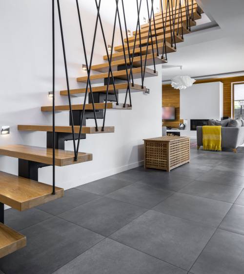 Escalier sur mesure à limon central