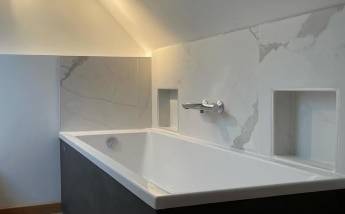 Salle de Bain noire La Maison des Travaux Rouen