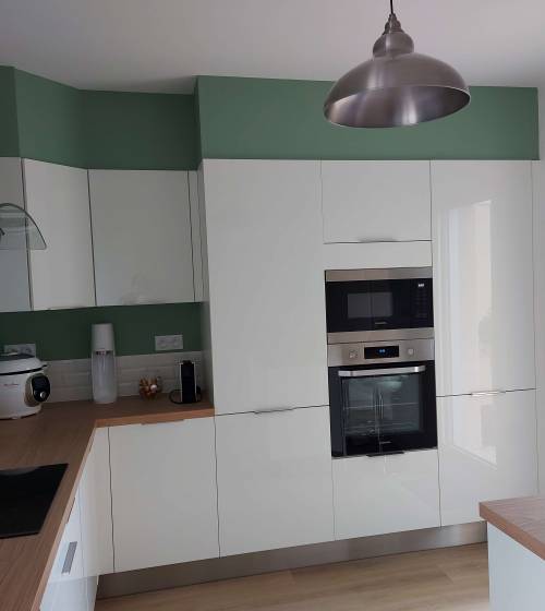 Colonnes four et épicerie