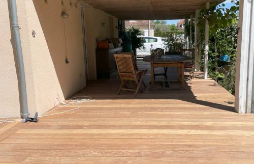 PHOTO 4 