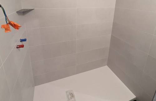 pose de receveur de douche