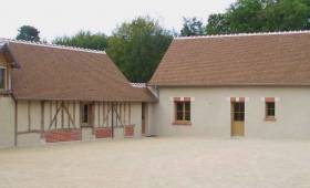 Rénovation totale de 2 corps de bâtiment à VEILLEINS (41)