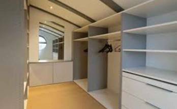 dressing sur-mesure sous les combles à Clamart