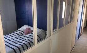 Création d'une chambre avec verrière intérieure en alu blanc - Noirmoutier 85