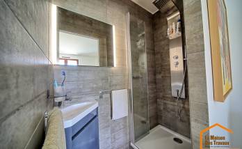 Rénovation d’une petite salle de bain à but locatif à Saint-Nazaire après