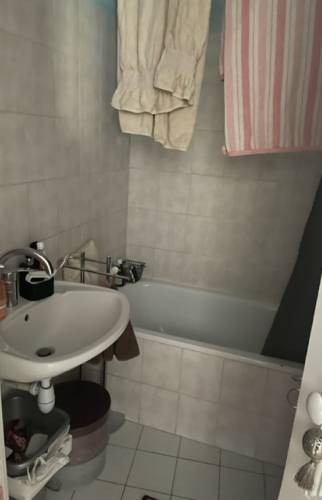 Salle de bain avant rénovation