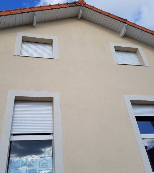 Façade isolée et ravalée - Houdan