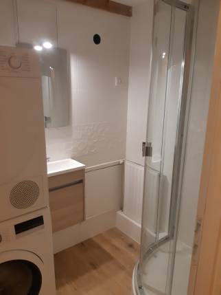 Rénovation de maison avec nouvelle salle de bain rénovée - Saint-Vulbas 01