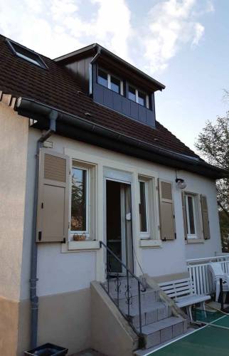 Lucarne de toiture à Saint Louis