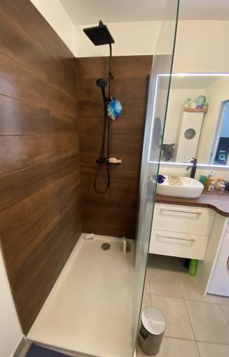 Salle de bain rénovée à Gentilly